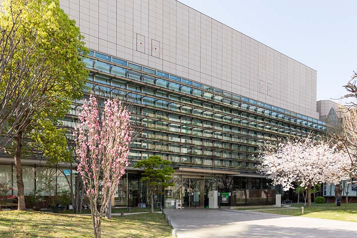 長崎市立図書館